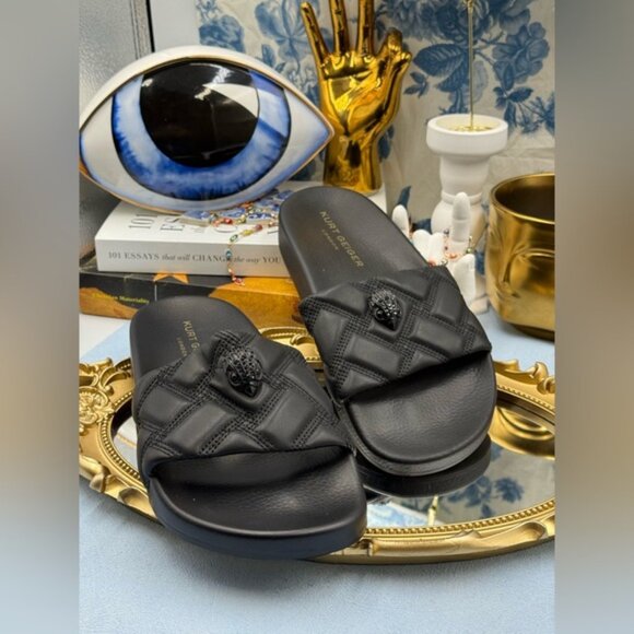 🆕 KURT GEIGER LONDON 🧿 NWOB Meena Eagle Drench Slide, All Black - Sz 38 US 7.5 - Picture 6 of 12